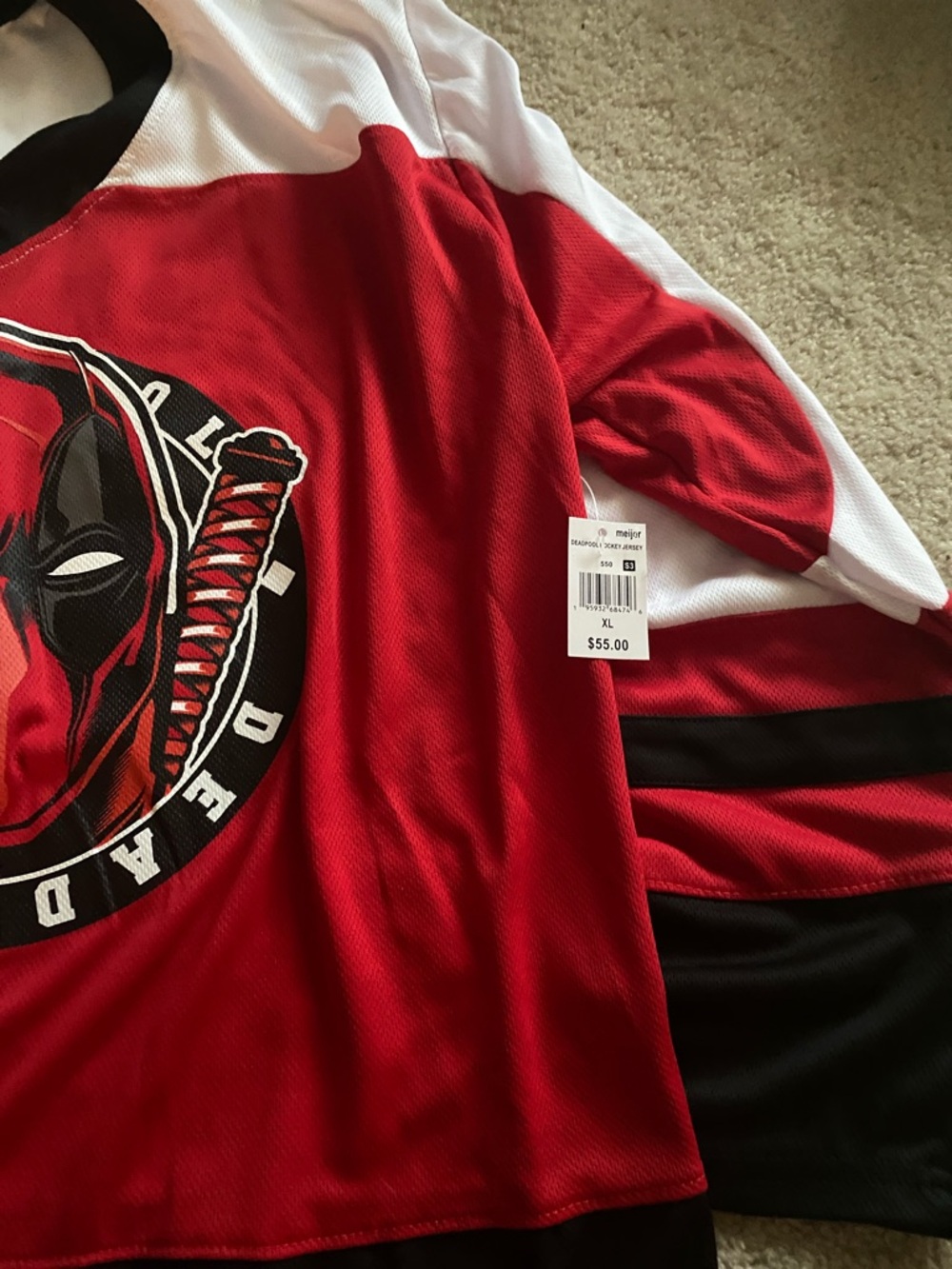Deadpool jersy size XL NWT - Picture 7 of 7